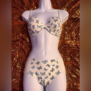 PINK Victoria’s Secret blue and white butterfly set. NEW! 34B panties size (M)